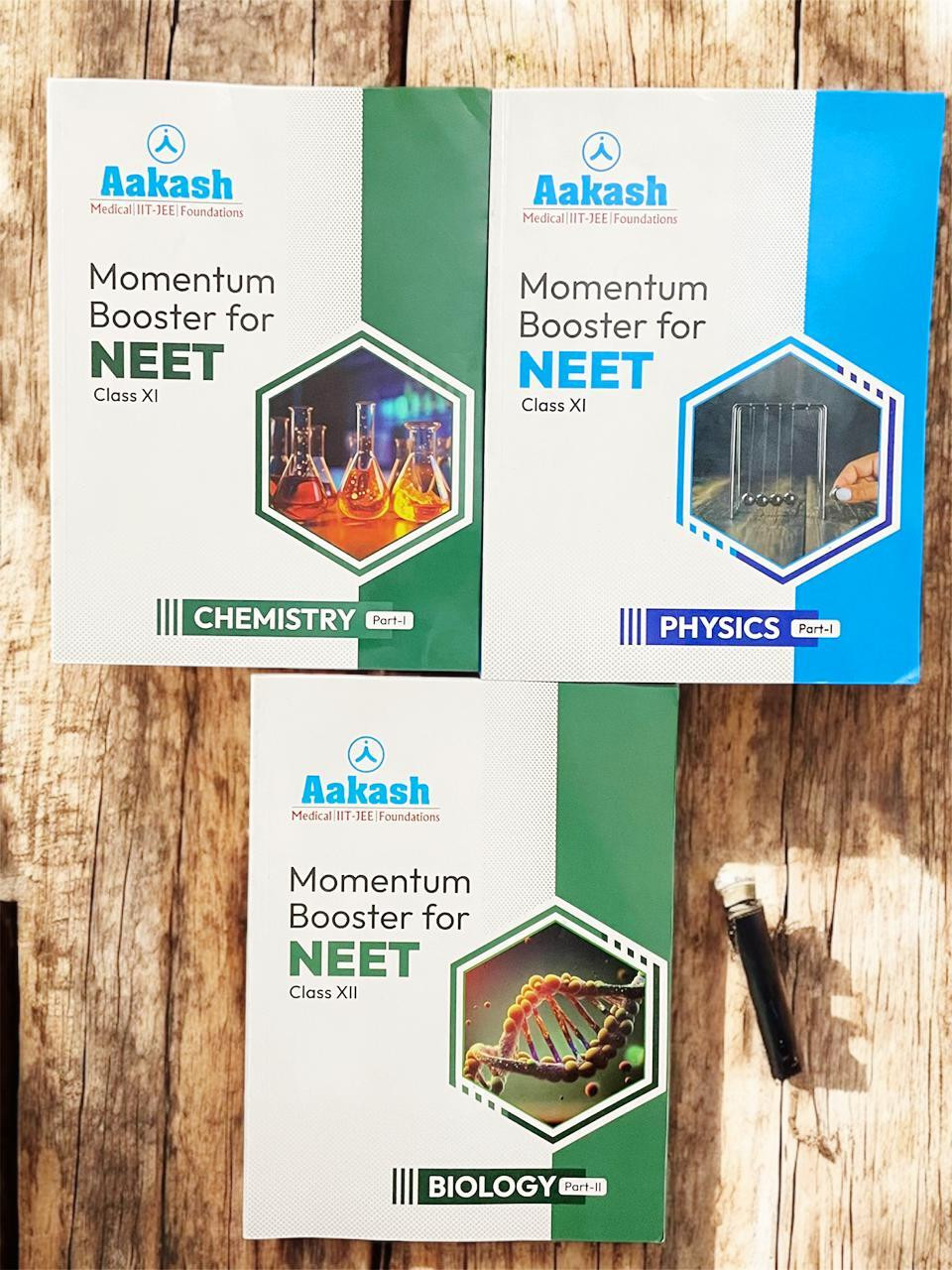 AAKASH MOMENTUM BOOSTER FOR NEET