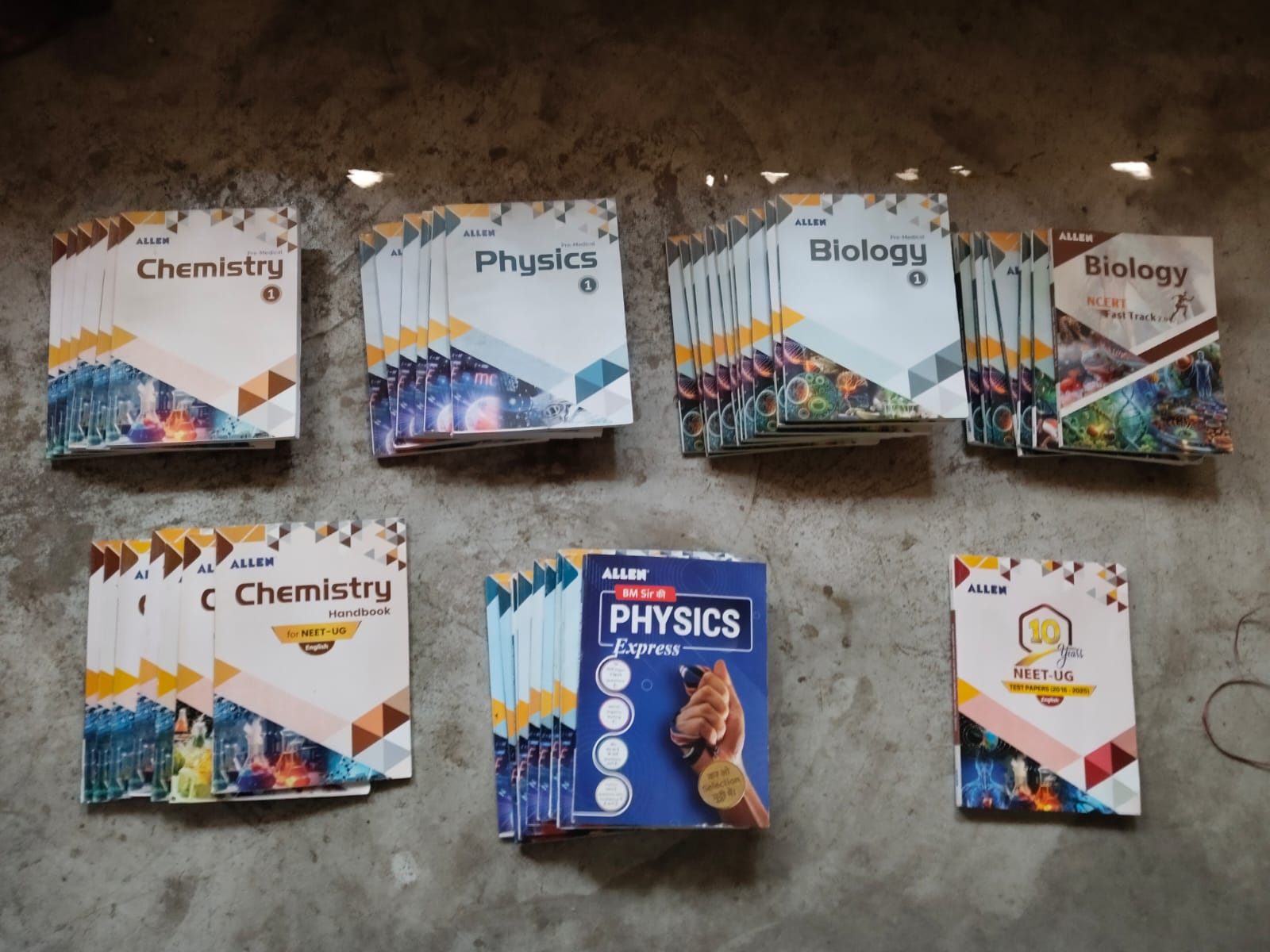 ALLEN NEET Physics Chemistry Biology Study Material ALLEN NEET Physics Chemistry Biology Study Material